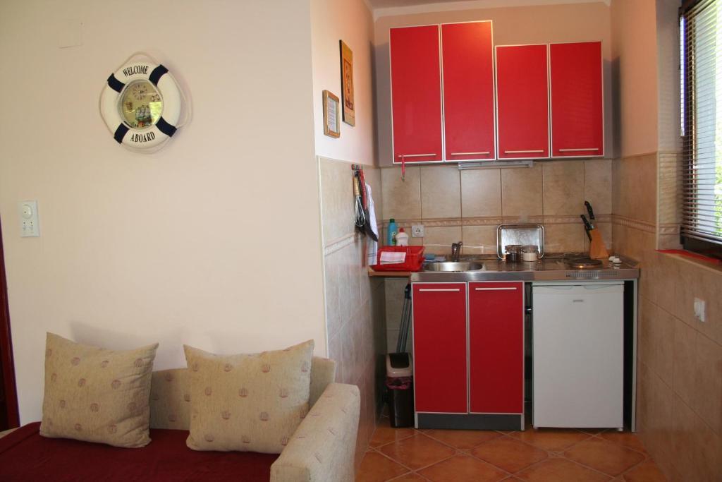 Apartments Penovic Kotor Zimmer foto