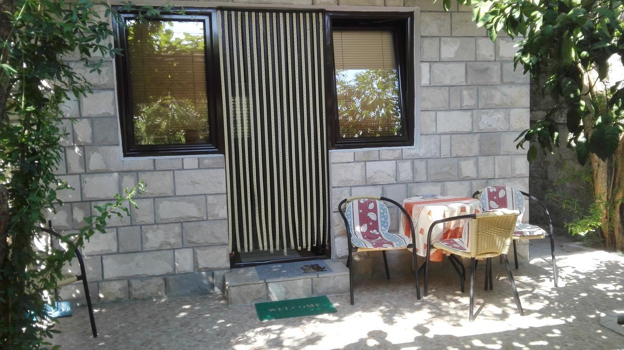 Apartments Penovic Kotor Exterior foto